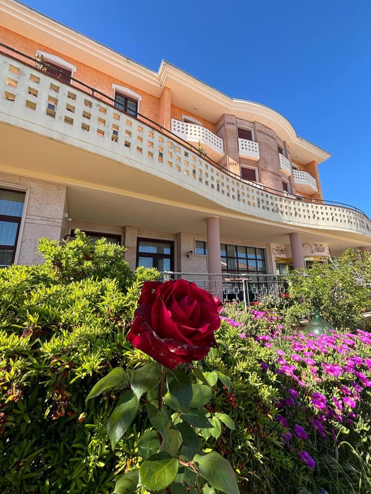 Hotel Valle Rossa San Giovanni Rotondo Eksteriør bilde