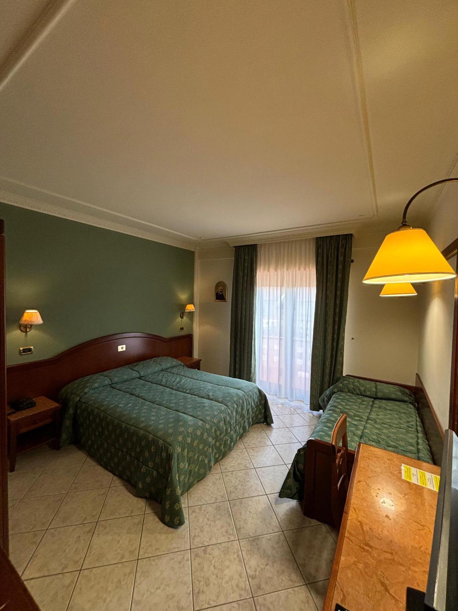 Hotel Valle Rossa San Giovanni Rotondo Eksteriør bilde
