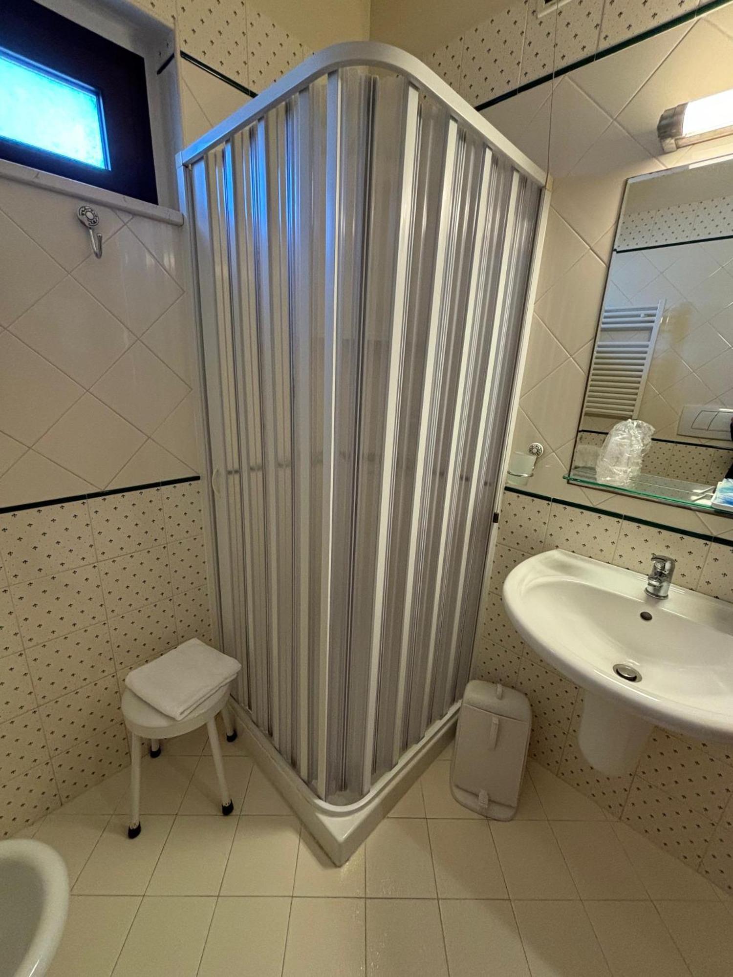 Hotel Valle Rossa San Giovanni Rotondo Eksteriør bilde