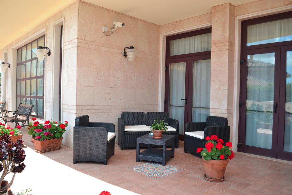 Hotel Valle Rossa San Giovanni Rotondo Eksteriør bilde
