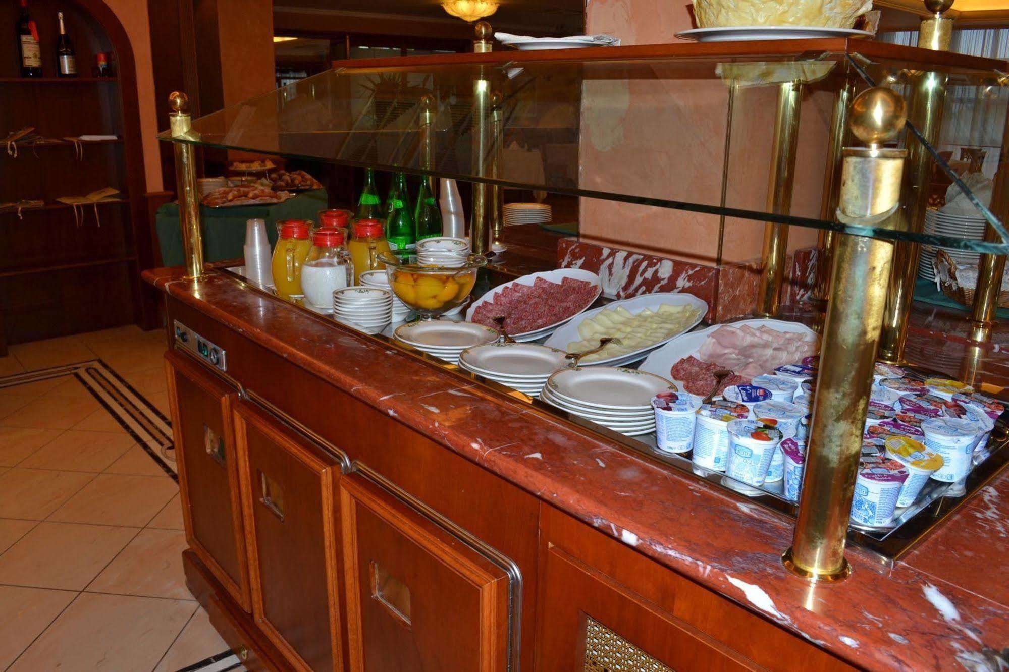 Hotel Valle Rossa San Giovanni Rotondo Eksteriør bilde