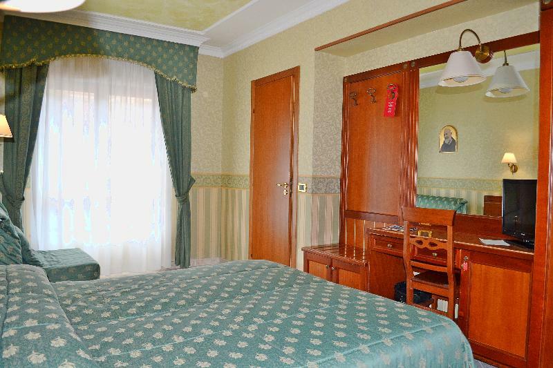 Hotel Valle Rossa San Giovanni Rotondo Eksteriør bilde